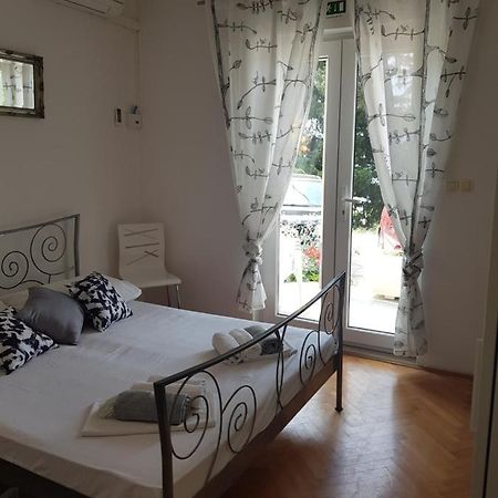 Apartments Joko Omiš Buitenkant foto